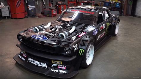 Video: Ken Block Nearly Crashed His 750 HP Hoonicorn Mustang - Mustang ...