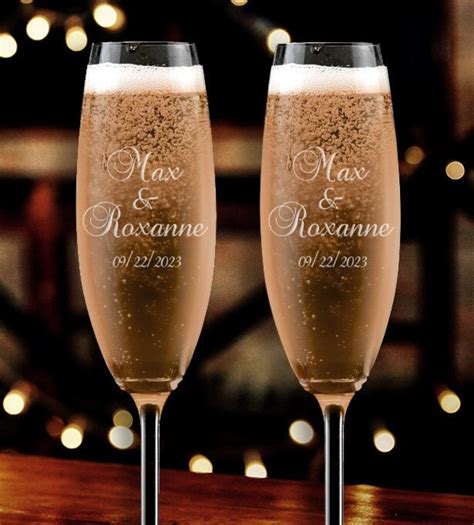 Set of 2 Personalized Wedding Glasses Wedding Toasting - Etsy