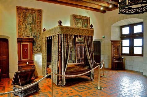 Chateau d'Amboise (Indre et Loire) - chambre du roi Henri II | Indre et loire, Chateau france ...