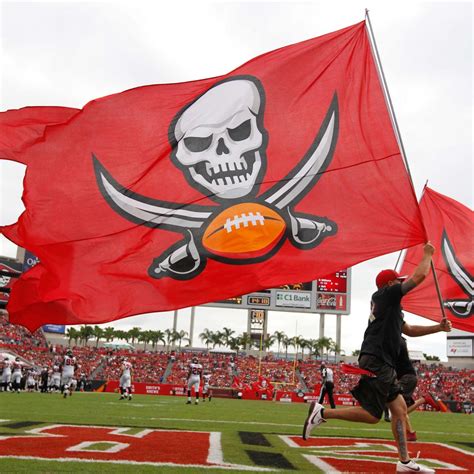 Tampa Bay Buccaneers: 5 Games That Will Make or Break the 2015 Season ...