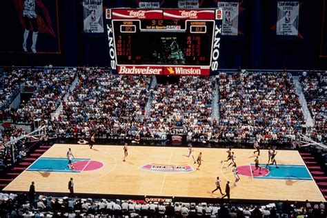 Watch: When a water cannon caused mayhem in San Antonio Spurs arena & NBA fans had to use their ...