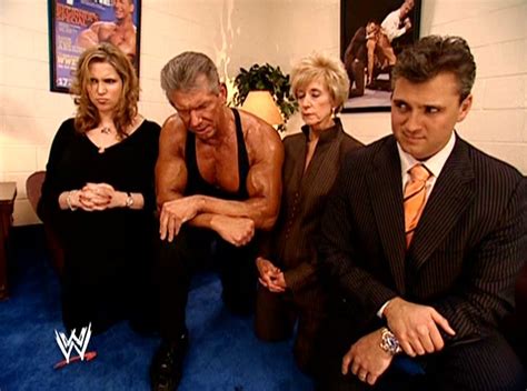 The McMahon Family at WrestleMania 22 | Mcmahon family, Stephanie mcmahon, Vince mcmahon