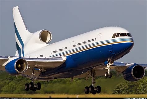 Lockheed L-1011 Tristar - Home