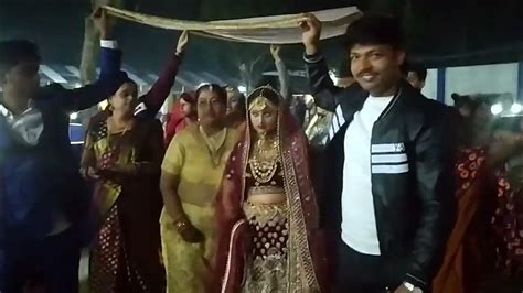 Dulhan entry with family - YouTube