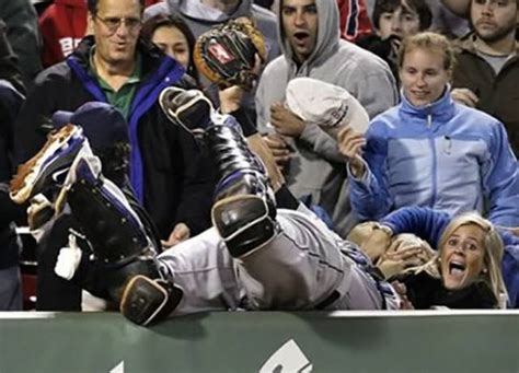 Some Of The Funniest Baseball Fails (29 pics + 9 gifs) - Izismile.com