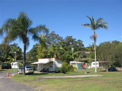 Sunrise Caravan Park - Broadwater Powered sites for caravans