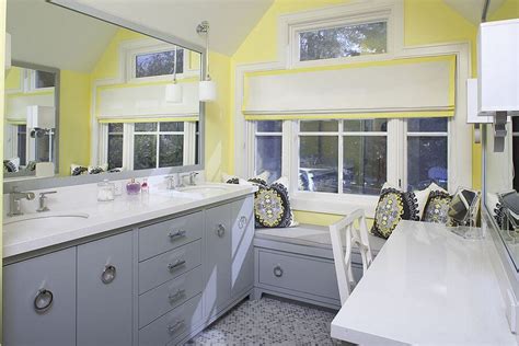 Wall Color Yellow for Gray Cabinets - CueThat