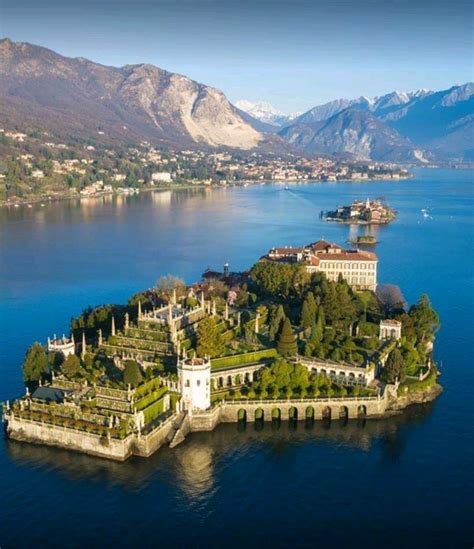 Isola Bella. Lago Maggiore. Italia. | Lake maggiore italy, Italy vacation, Italy travel