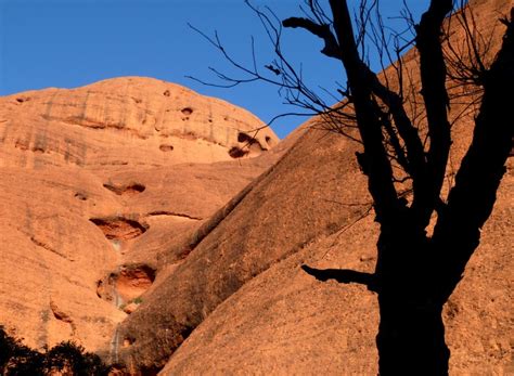 Kata Tjuta Valley of the Winds Walk to Karingana Lookout