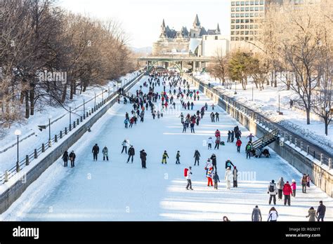 Skating on the Rideau Canal, Ottawa, Canada Stock Photo - Alamy