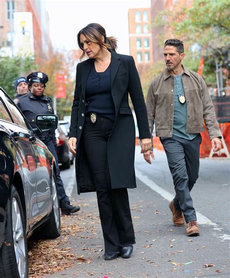 Mariska Hargitay on SVU set, November 15, filming for season 24 in 2023 ...