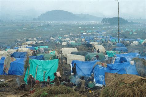 Refugee camp - Wikipedia