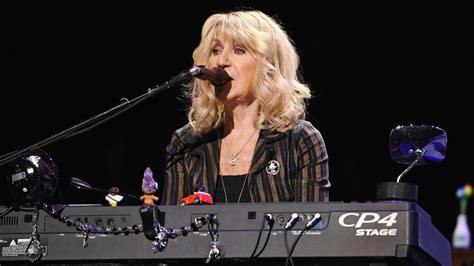 Christine McVie to release new solo album | Louder