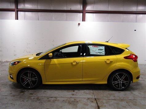 2017 Ford Focus ST 401A ST2 3 Miles Triple Yellow Metallic Tri-Coat ...