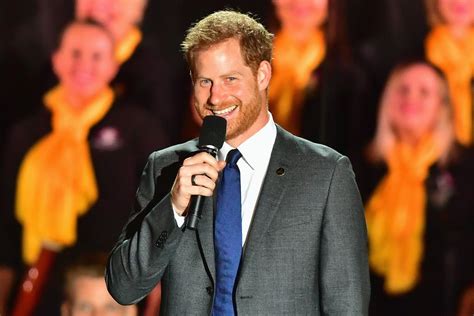 Prince Harry's Invictus Games Opening Ceremony Speech 2018 | POPSUGAR ...