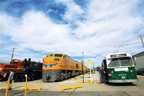 Illinois Railroad Museum - American Profile