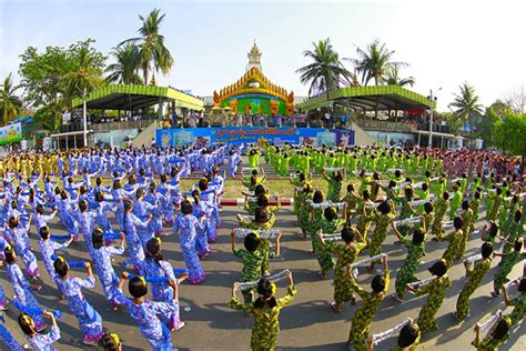 Thingyan Festival | Everything about Myanmar New Year Water Festival