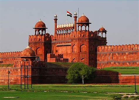 Red Fort Delhi - Architecture, History, Visiting Time