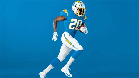 2020 Chargers uniform reveal