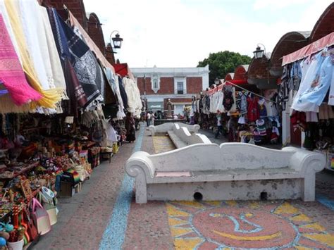 El Parian market in Puebla