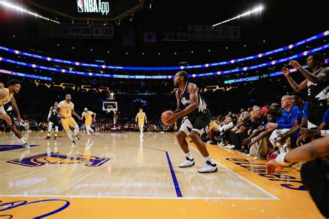 Gallery | Clippers vs Los Angeles Lakers (11.1.23) Photo Gallery | NBA.com