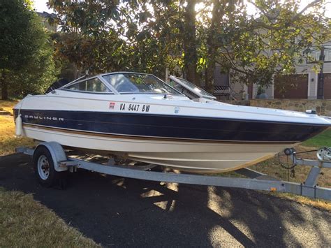 Bayliner Capri boat for sale from USA