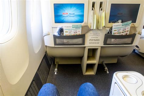 Korean Air 777-300 Business Class (Review & Photos) - KN Aviation