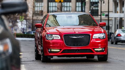 LUXURY ON A BUDGET: 2023 Chrysler 300 Touring: - MoparInsiders