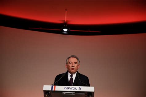 Centrist Heavyweight François Bayrou Backs France's Emmanuel Macron ...