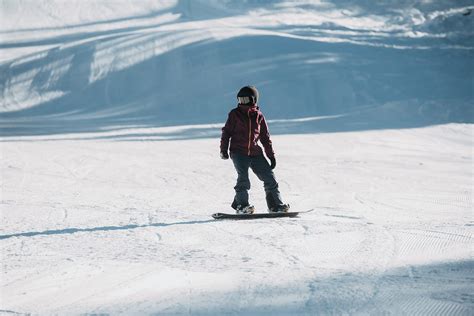 6 Snowboard Tricks to Learn Right Now | Burton Snowboards