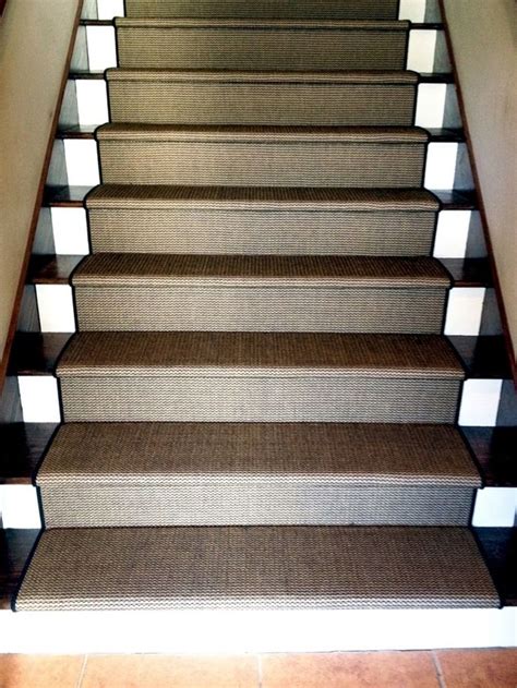 34 Beautiful Tiled Stairs Designs For Your House | Stair runner carpet, Best carpet, Wood stairs