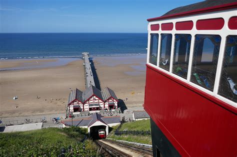 Saltburn Beach - Yorkshire | UK Beach Guide