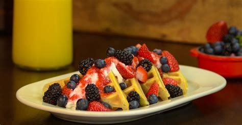 Ted’s Montana Grill tests brunch menu in New York City restaurant ...