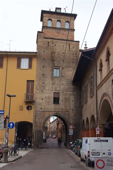 In medieval Bologna there were so many towers that it looked like modern New York! That is what ...