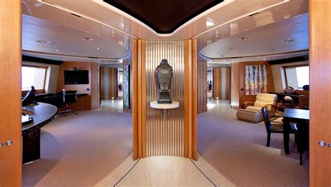 MALTESE FALCON Yacht Charter Details, Perini Navi | CHARTERWORLD Luxury Superyachts