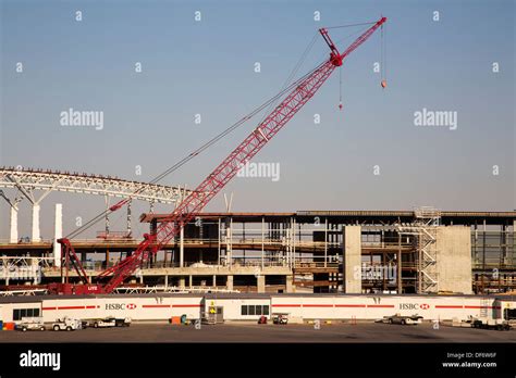 Airport construction site hi-res stock photography and images - Alamy