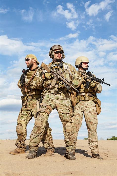 Green Berets U.s. Army Special Forces Photograph by Oleg Zabielin - Pixels