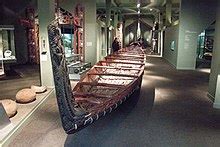 Waka (canoe) - Wikipedia