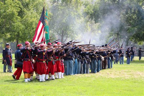 The Peterson Pickle Jar: Civil War Reenactment