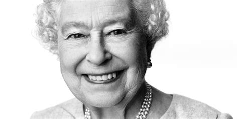 PHOTO. Le nouveau portrait de la reine Elizabeth II dévoilé pour fêter ses 88 ans