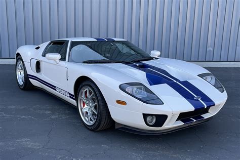 7k-Mile 2005 Ford GT for sale on BaT Auctions - sold for $306,262 on February 19, 2021 (Lot ...