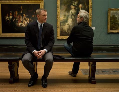 Daniel Craig and Sam Mendes on set of Skyfall - HeyUGuys