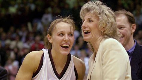 Kansas hometown helps basketball legend Jackie Stiles fight cancer