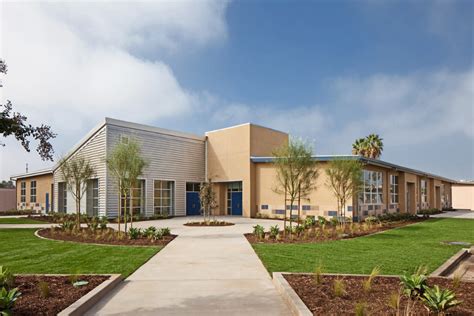 El Cajon Valley High School - Science Building