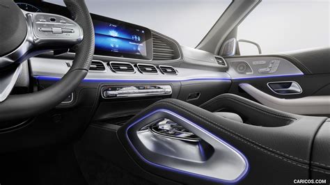 2020 Mercedes-Benz GLE - Interior, Detail | Caricos