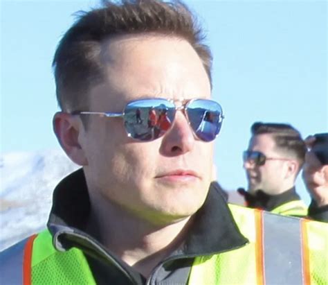 What Style of Sunglasses Does Elon Musk Wear? – Celebrity Sunglasses ...