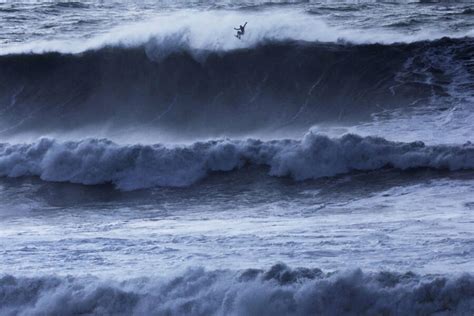 Huge waves to hit California coast for third day, creating life ...