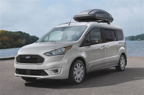 2023 Ford Transit Connect Passenger Wagon Pictures - 1 Photos | Edmunds