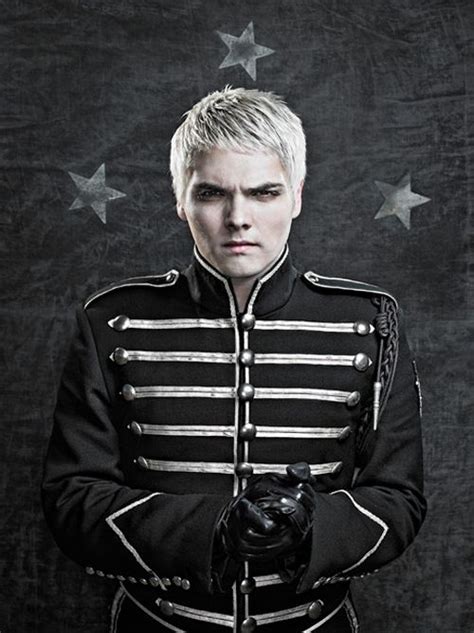 Black Parade Era | Gerard Way | My Chemical Romance | Gerard way, My ...