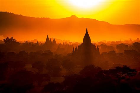 Top 6 Destinations To Enjoy Spectacular Sunset in Myanmar